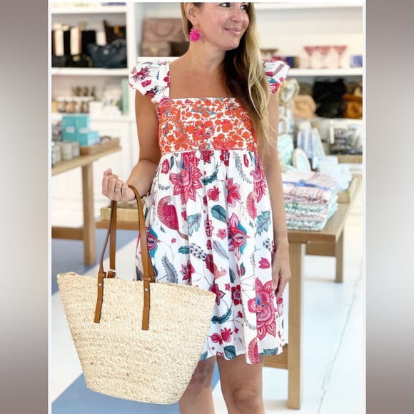 Ro's Garden Dresses & Skirts - Ro’s Garden Floral Ruffle Sleeve Dress